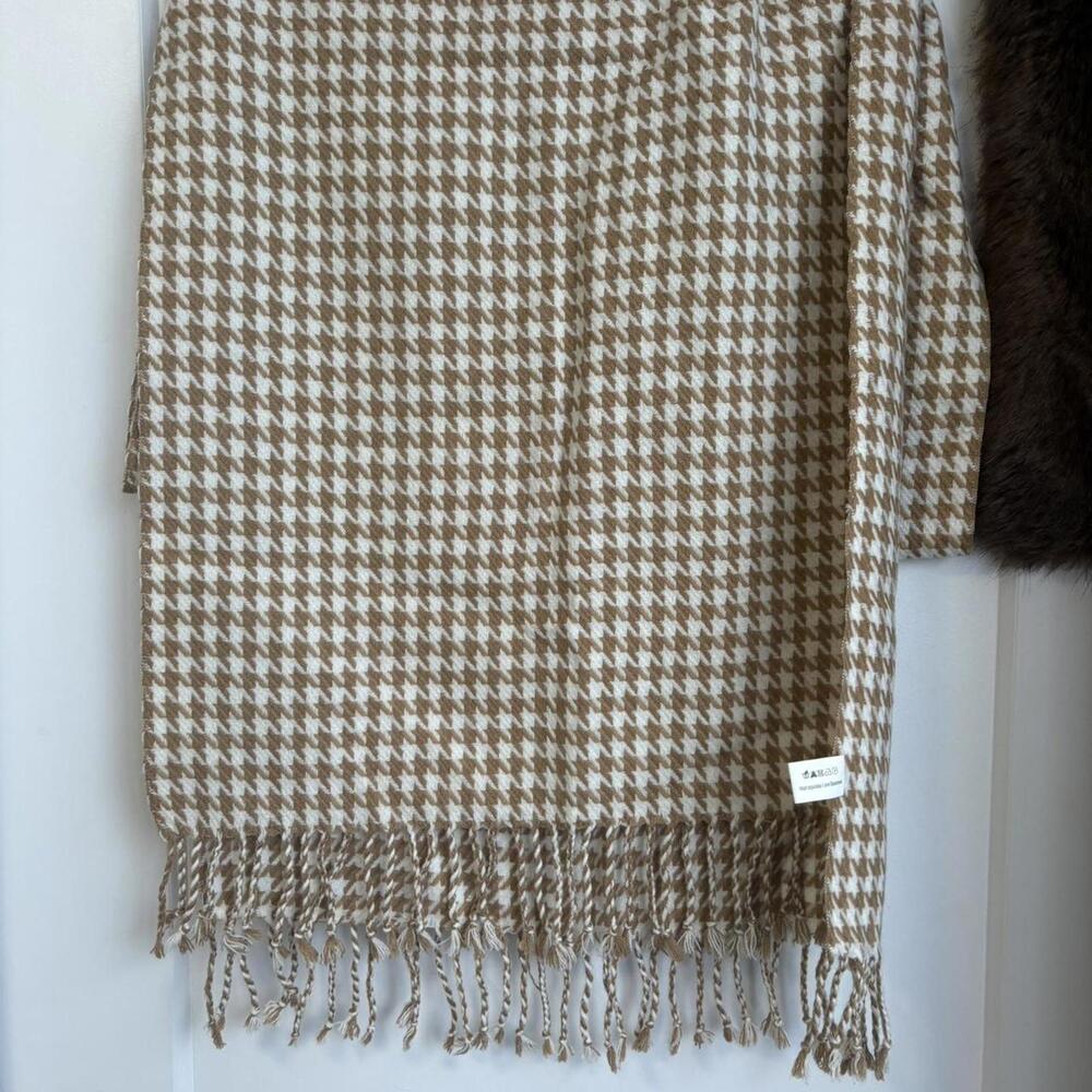 HOUNDSTOOTH SCARF